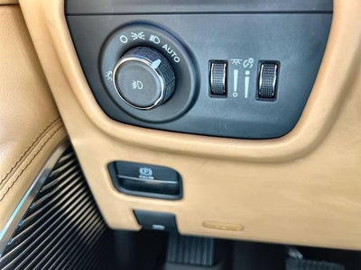2025 Jeep Grand Cherokee L Summit Reserve 4x4