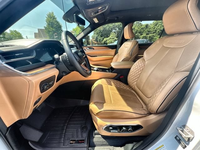 2025 Jeep Grand Cherokee L Summit Reserve 4x4