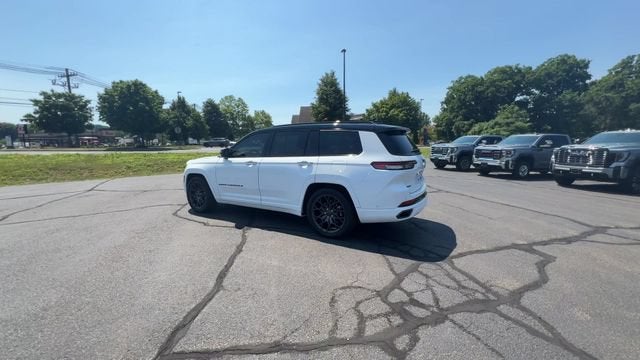 2025 Jeep Grand Cherokee L Summit Reserve 4x4