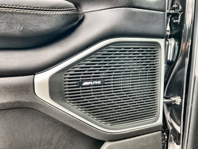 2024 Jeep Wagoneer L Series II - Photo 30