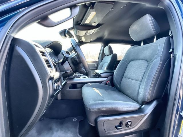 2019 RAM 1500 Big Horn/Lone Star Crew Cab 4x4 5'7" Box