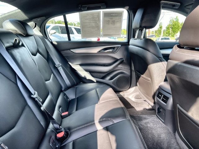 2022 Cadillac CT5 Luxury