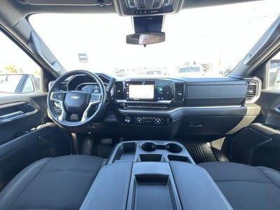 2022 Chevrolet Silverado 1500 LT (2FL)