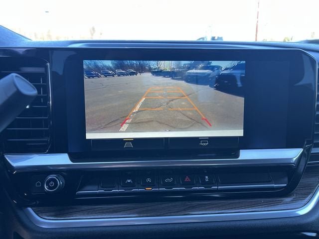 2022 Chevrolet Silverado 1500 LT (2FL)