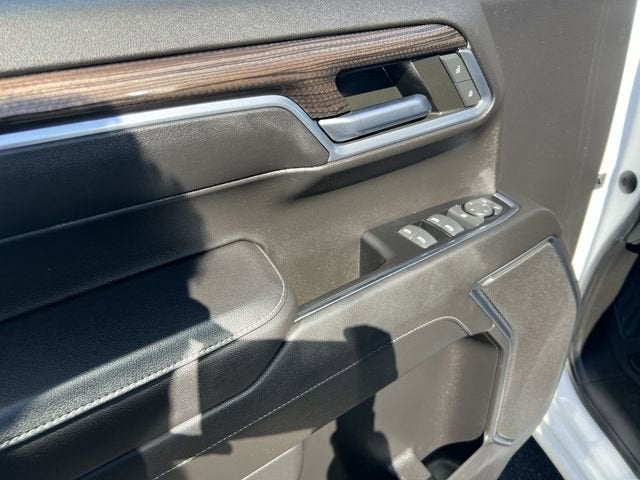 2022 Chevrolet Silverado 1500 LT (2FL)