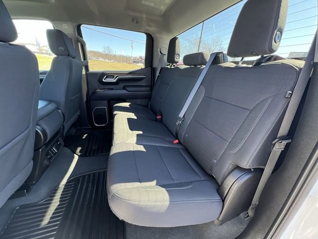 2022 Chevrolet Silverado 1500 LT (2FL)