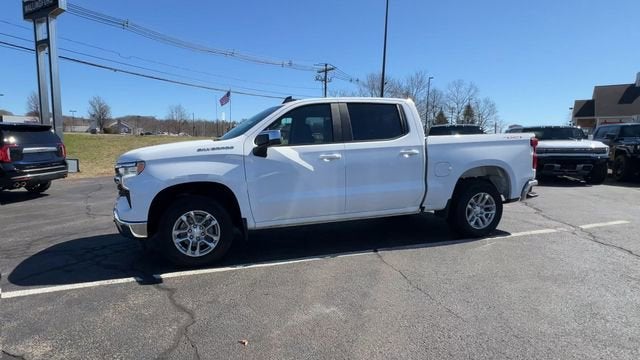 2022 Chevrolet Silverado 1500 LT (2FL)