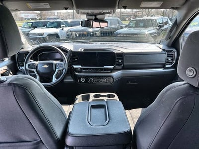 2023 Chevrolet Silverado 1500 LT (2FL)