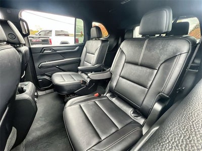 2024 GMC Acadia Elevation