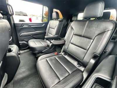 2024 GMC Acadia Elevation