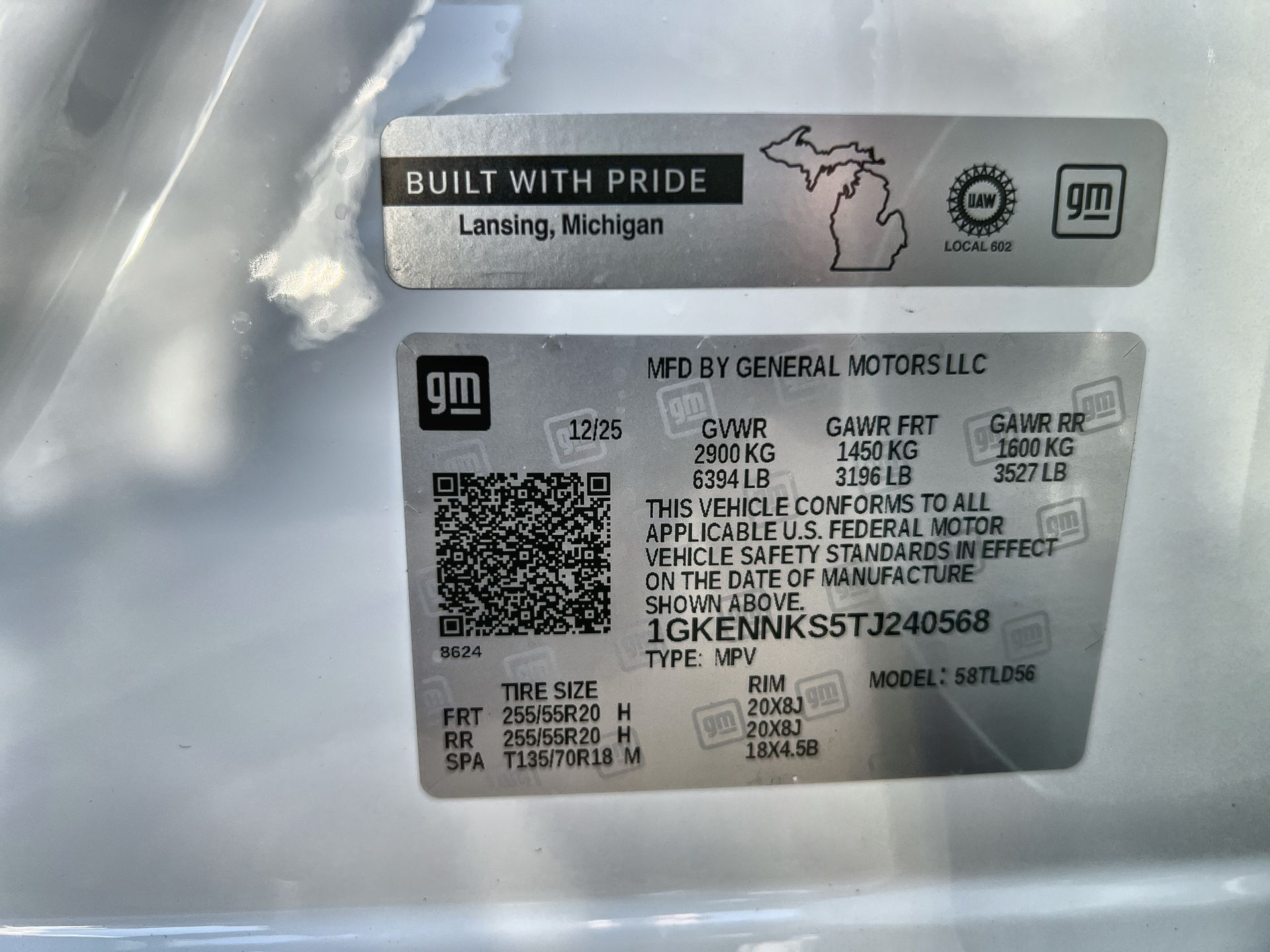 2026 GMC Acadia Elevation