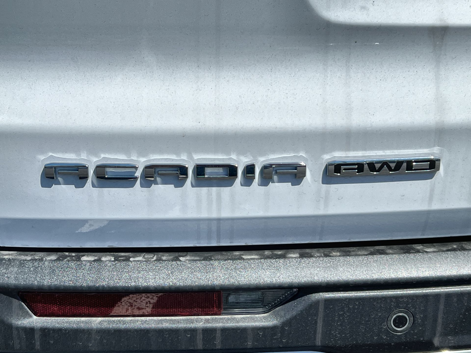 2025 GMC Acadia Elevation