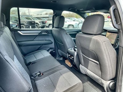 2025 GMC Acadia Elevation