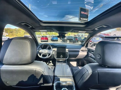 2024 GMC Acadia Denali