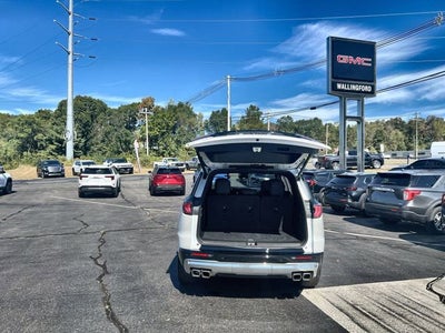 2024 GMC Acadia Denali