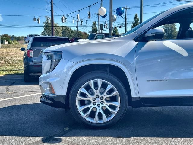 2024 GMC Acadia Denali