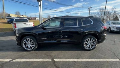 2024 GMC Acadia Denali