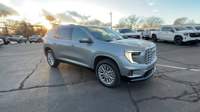 2024 GMC Acadia Denali