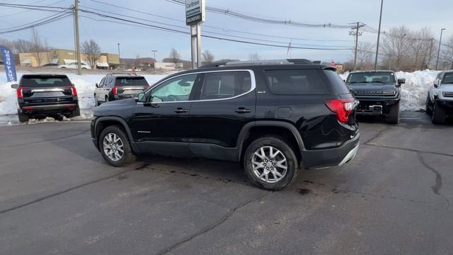 2022 GMC Acadia SLT