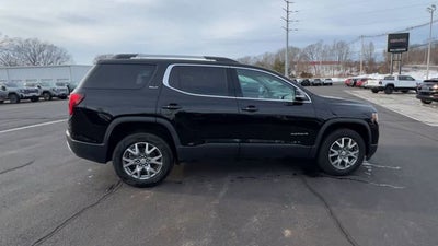 2022 GMC Acadia SLT