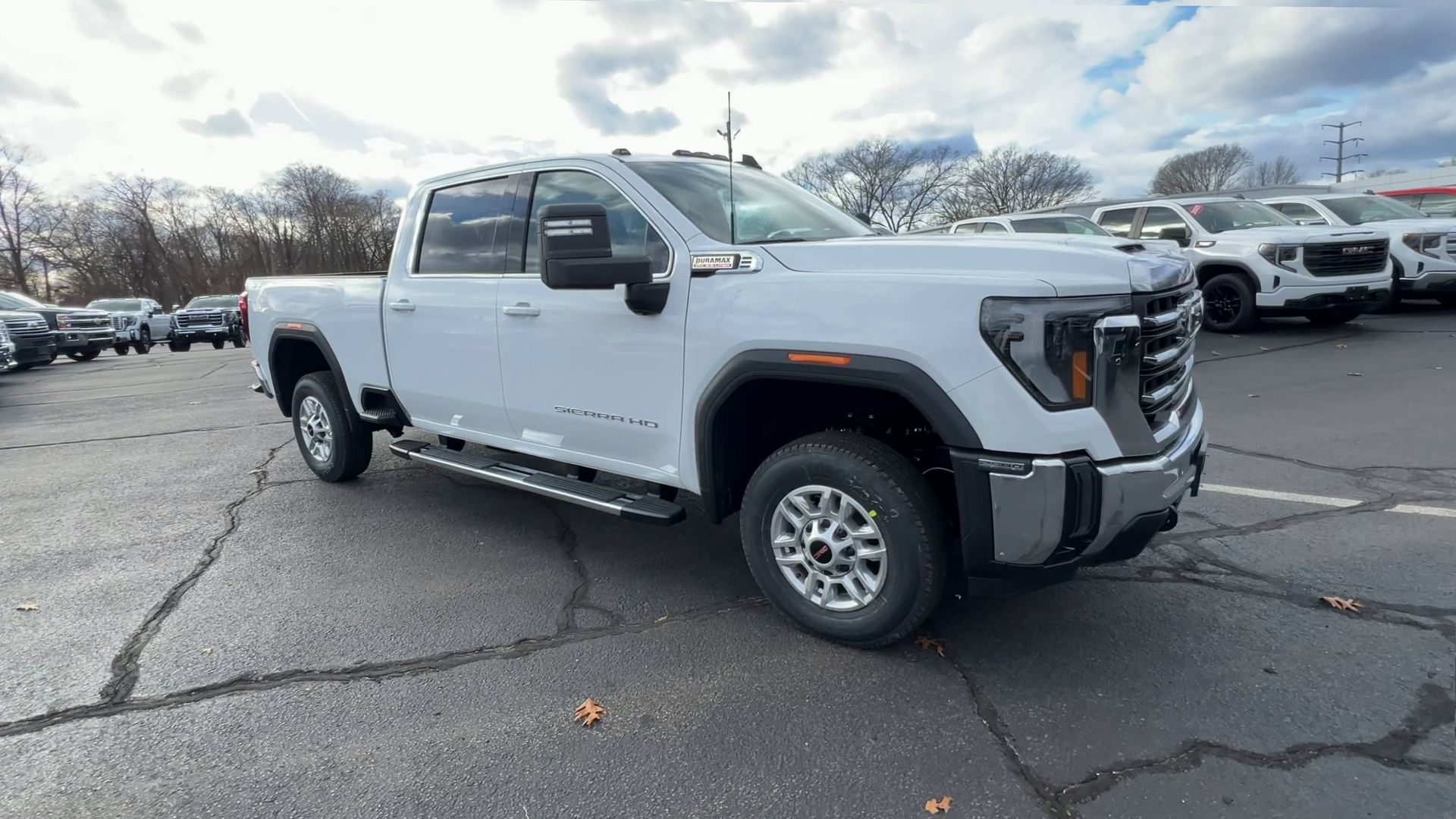 2026 GMC Sierra 2500 HD SLE