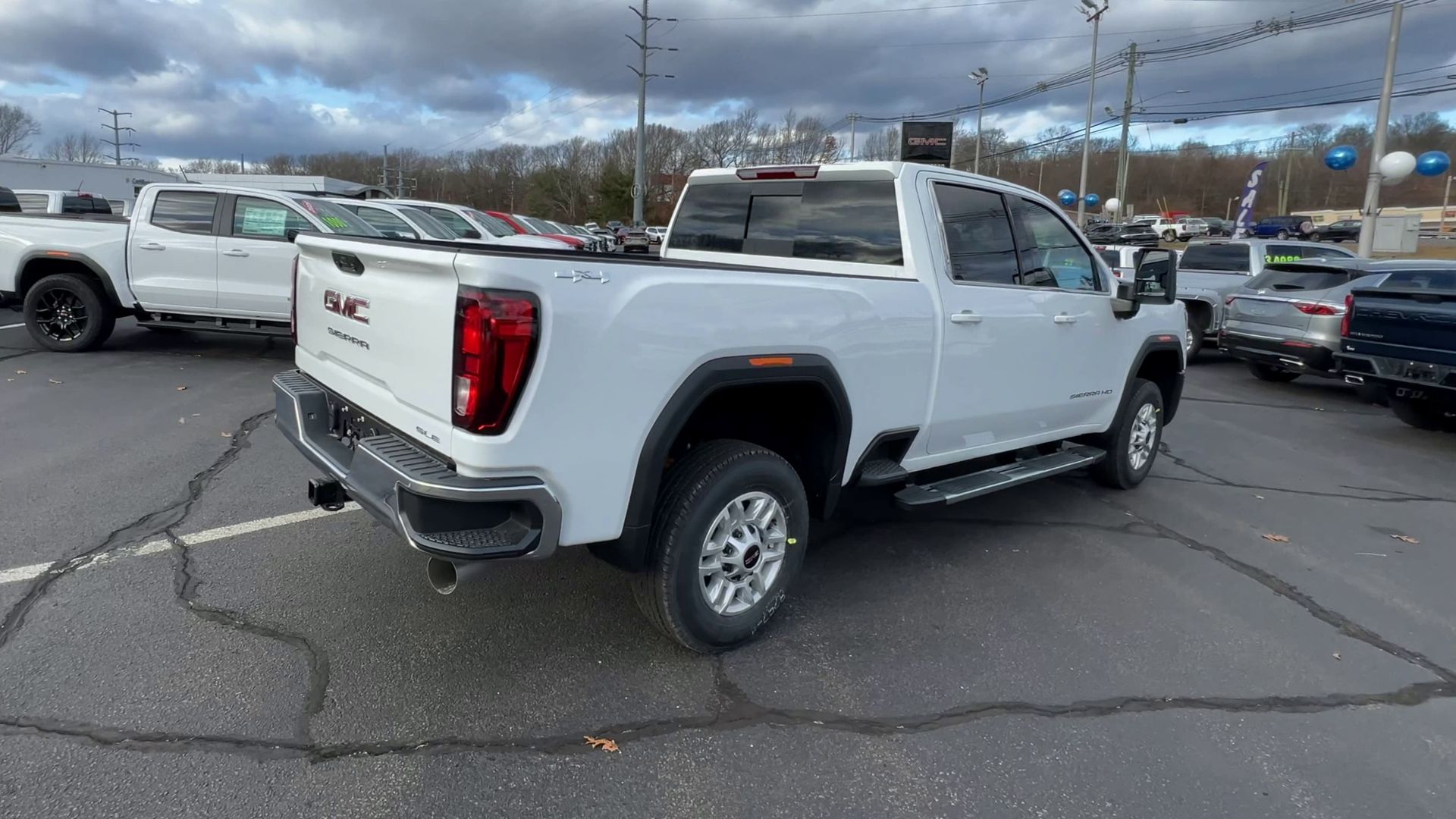 2026 GMC Sierra 2500 HD SLE