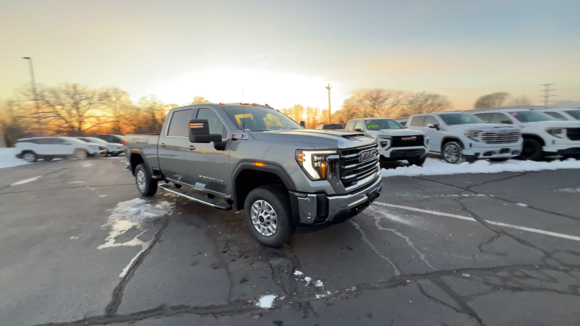 2026 GMC Sierra 2500 HD SLE