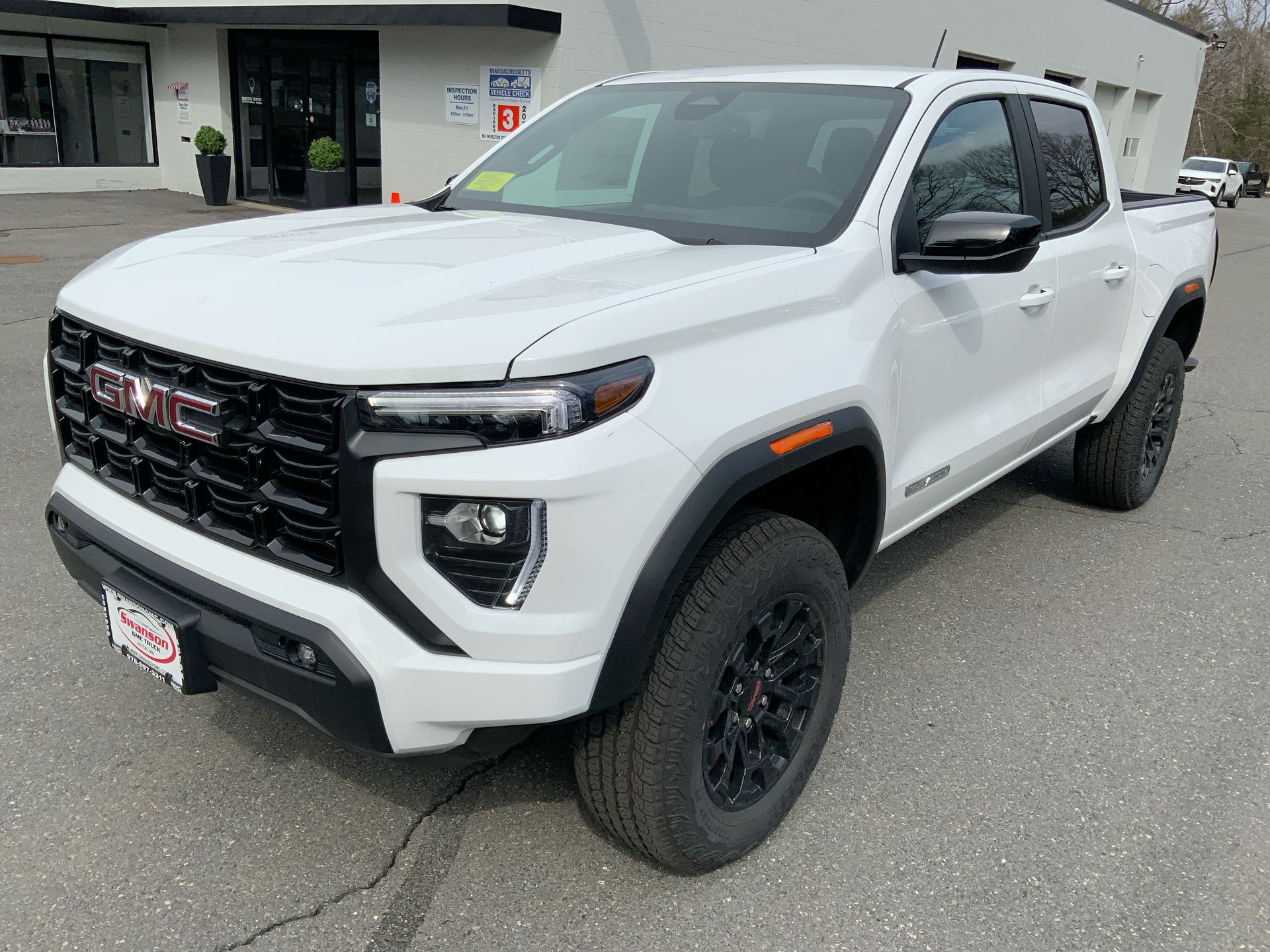 2026 GMC Canyon Elevation