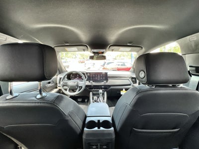 2025 GMC Canyon Elevation