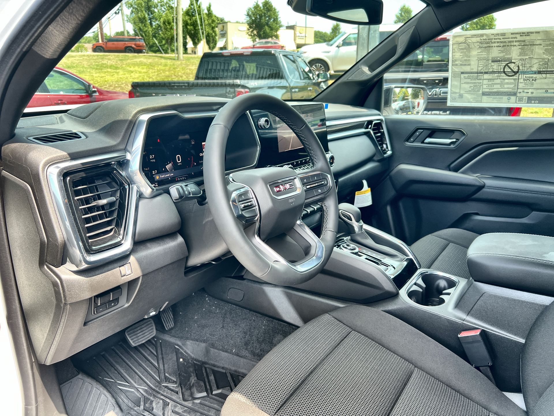 2025 GMC Canyon Elevation