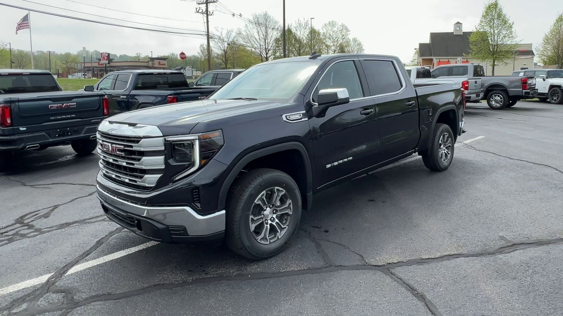 2025 GMC Sierra 1500 SLE