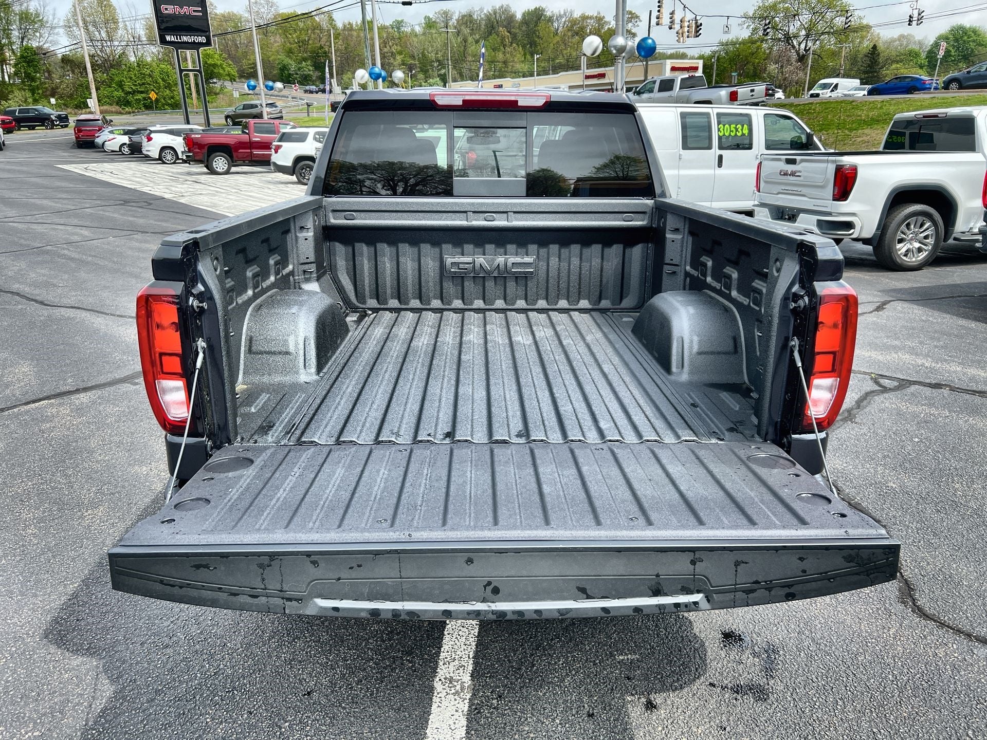 2025 GMC Sierra 1500 SLE