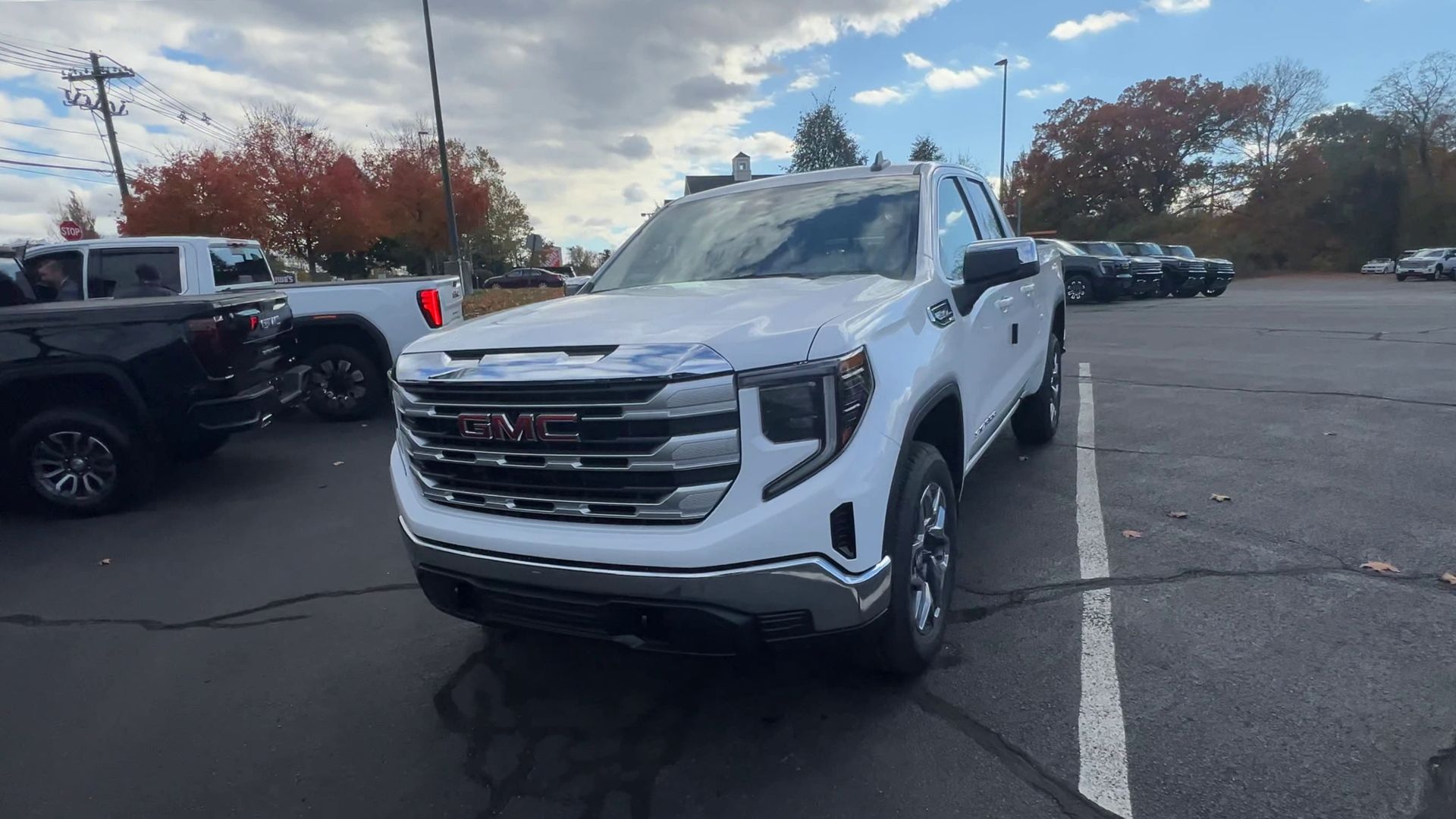 2026 GMC Sierra 1500 SLE