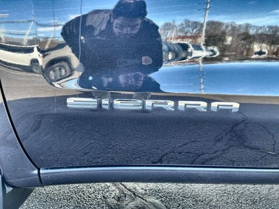 2022 GMC Sierra 1500 SLE