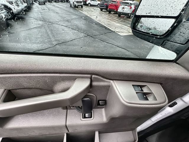 2018 GMC Savana Cargo 2500 Base