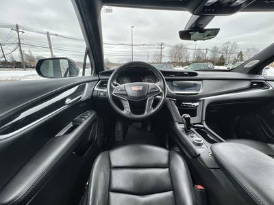 2023 Cadillac XT5 Premium Luxury