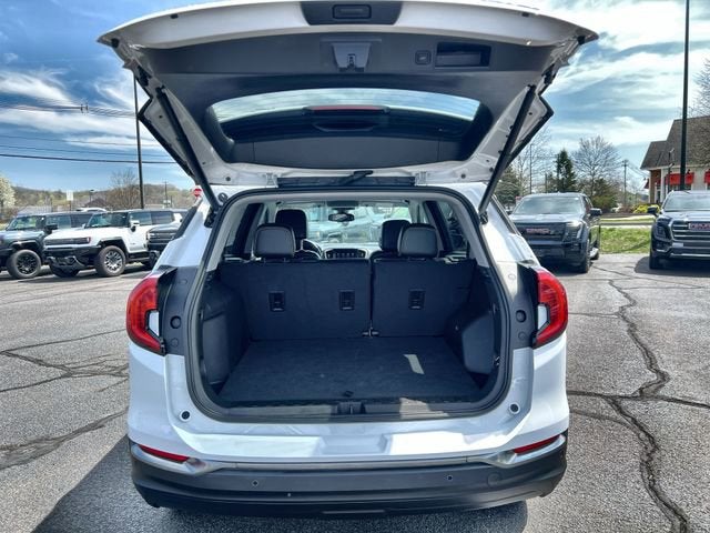 2024 GMC Terrain AT4