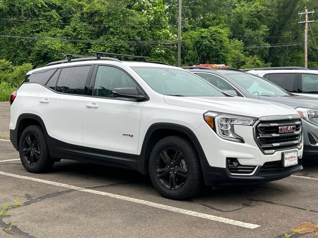 2023 GMC Terrain AT4 AWD photo