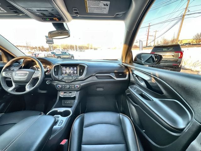 2024 GMC Terrain AT4