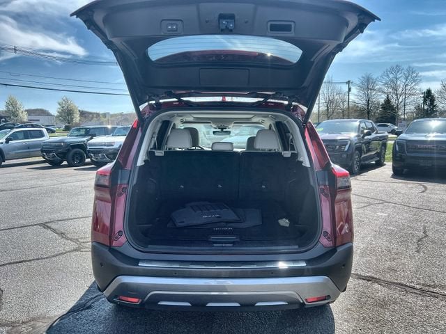 2023 Nissan Rogue SL Intelligent AWD