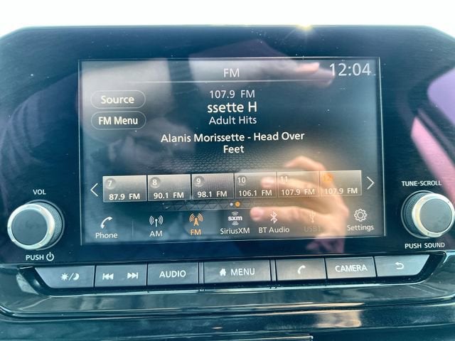 2022 Nissan Pathfinder SV 4WD