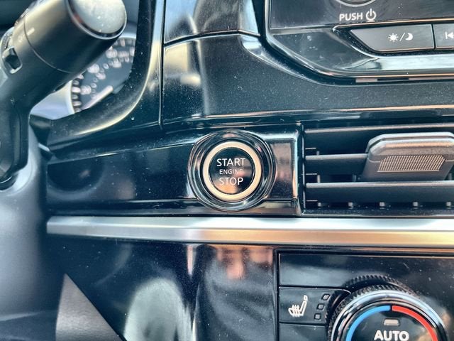 2022 Nissan Pathfinder SV 4WD