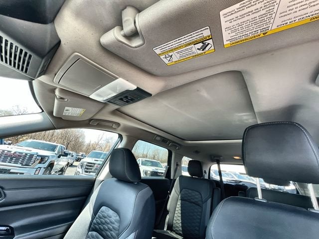 2022 Nissan Pathfinder SV 4WD