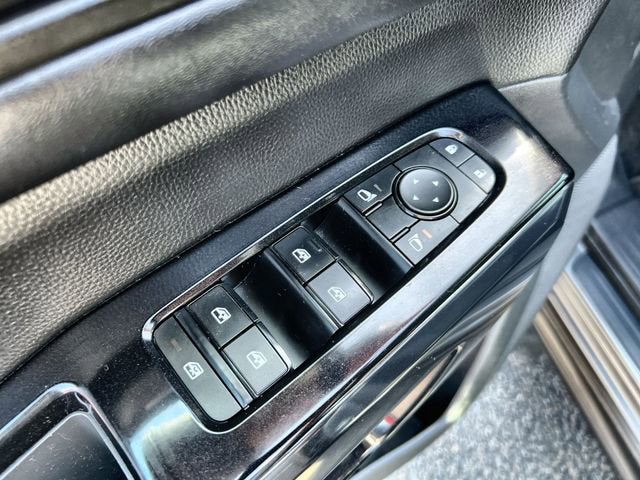 2022 Nissan Pathfinder SV 4WD