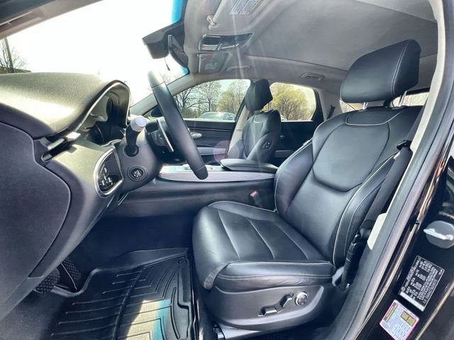 2025 Genesis GV70 2.5T AWD