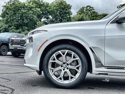 2024 BMW X7 xDrive40i