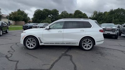 2024 BMW X7 xDrive40i