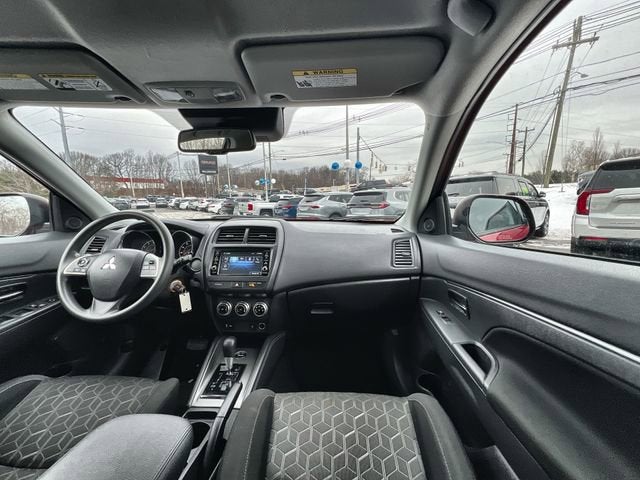 2024 Mitsubishi Outlander Sport S