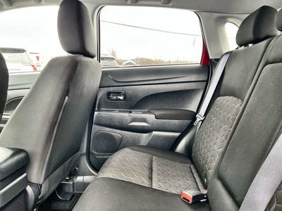 2024 Mitsubishi Outlander Sport S