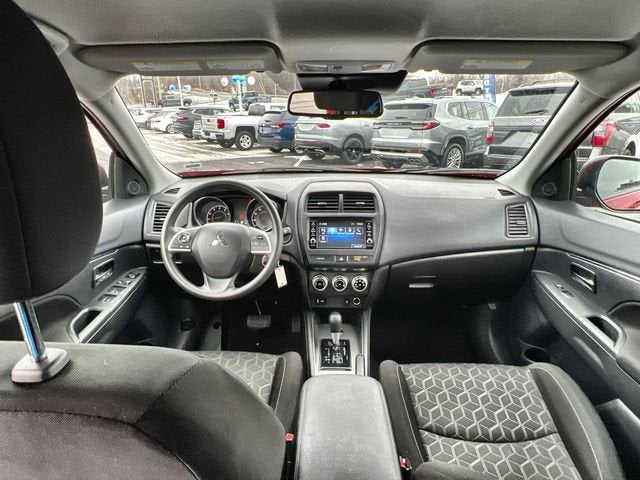 2024 Mitsubishi Outlander Sport S